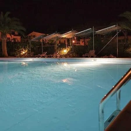 Marinella Szálloda Marciana Marina