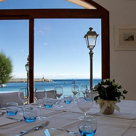 Hotel Marinella